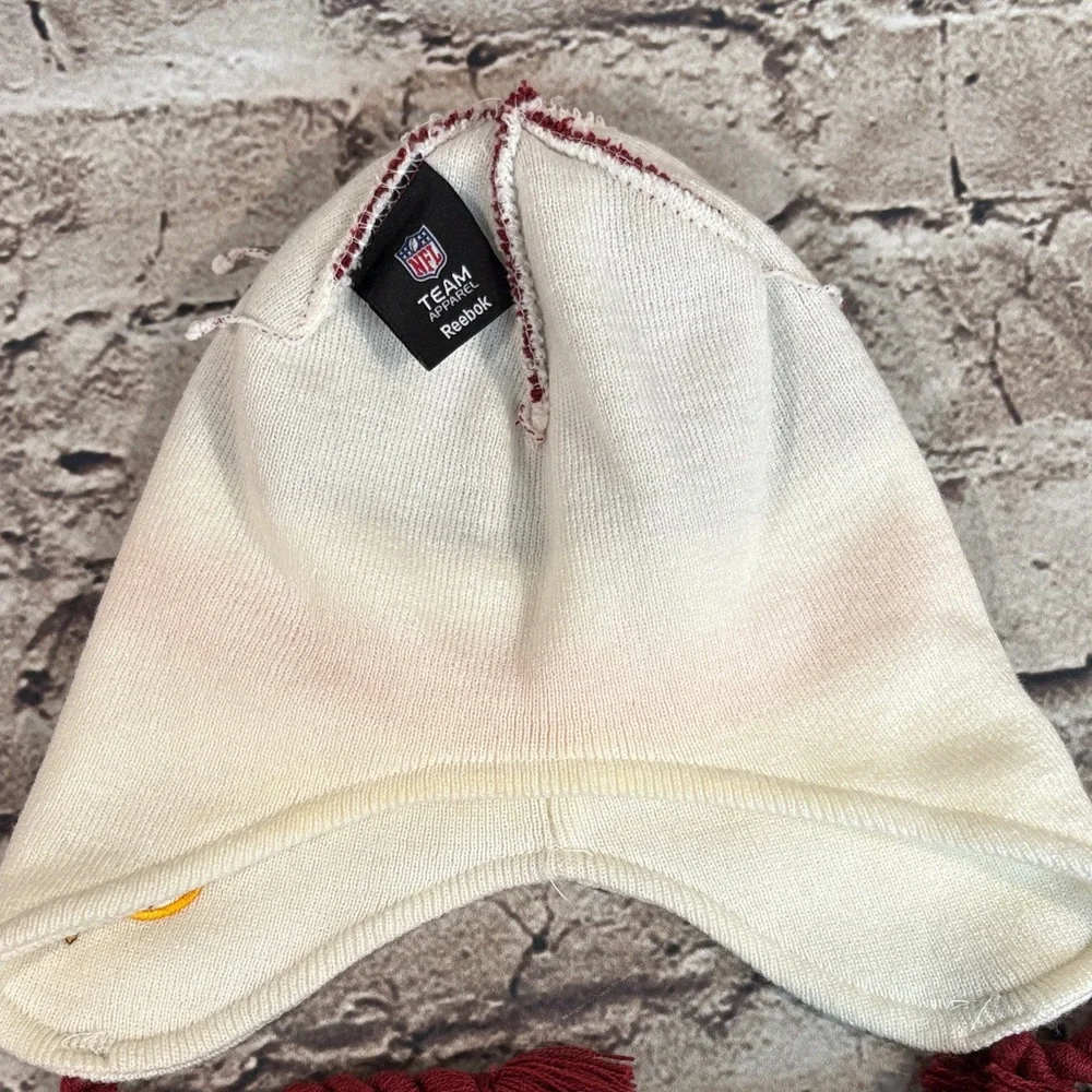Vintage- NFL Washington Redskins Knit Hat with Ear Flaps - Picture 7 of 9
